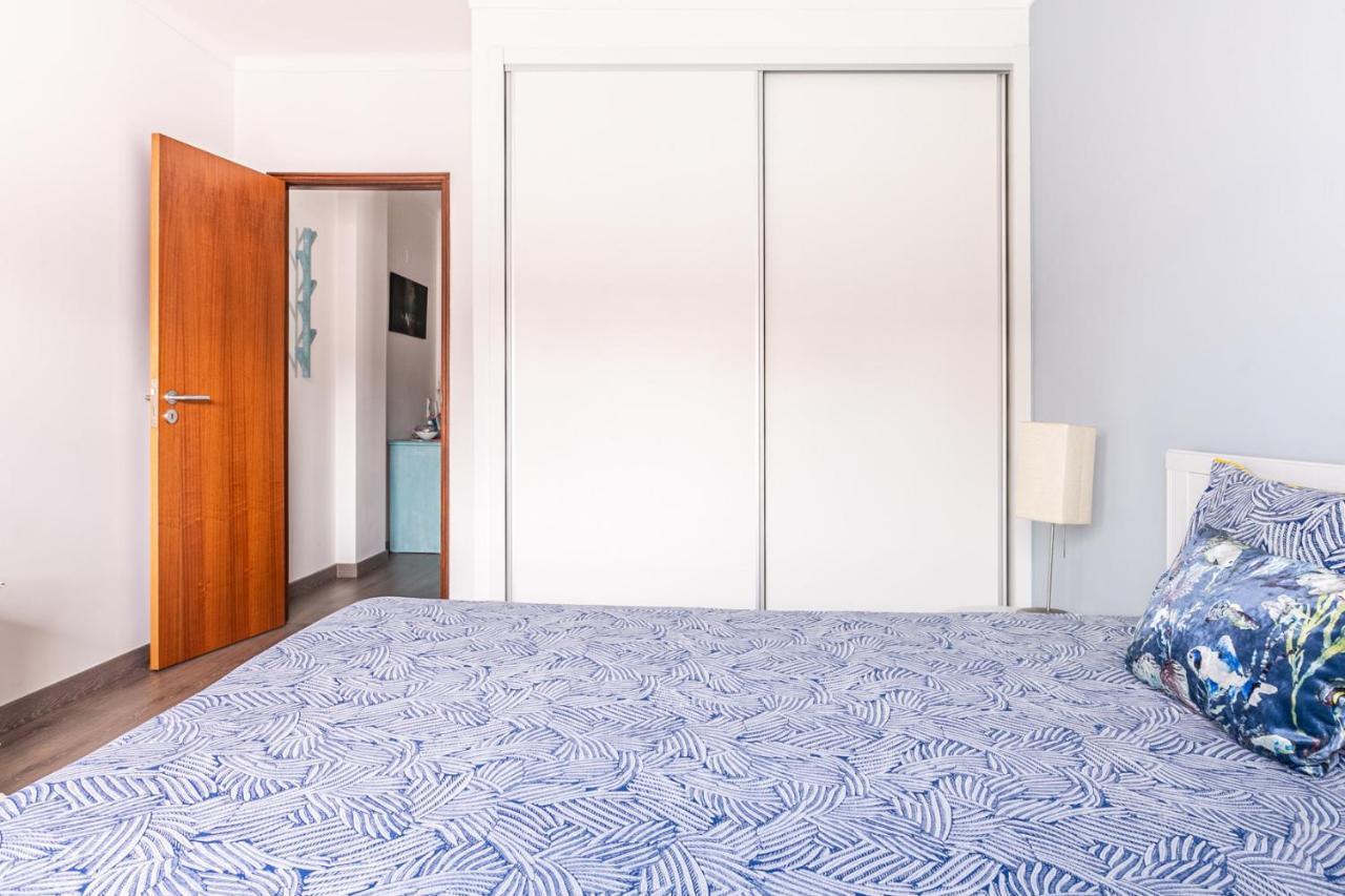 1 Bedroom Beach Apartment With Balcony 2 Min Walk To The Beach! Costa de Caparica Eksteriør bilde
