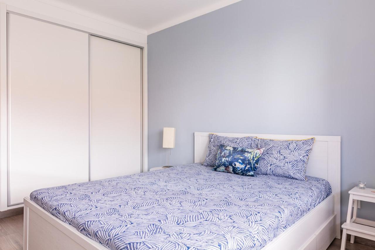 1 Bedroom Beach Apartment With Balcony 2 Min Walk To The Beach! Costa de Caparica Eksteriør bilde